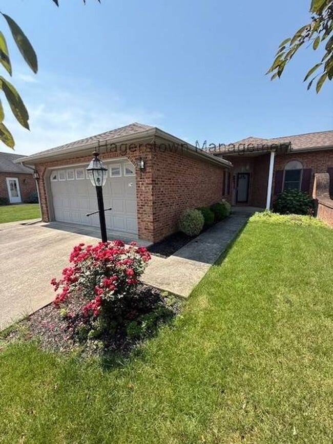 property at 74 Homestead Dr