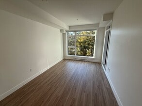 6320 Sentinal Dr in Nanaimo, BC - Building Photo - Building Photo