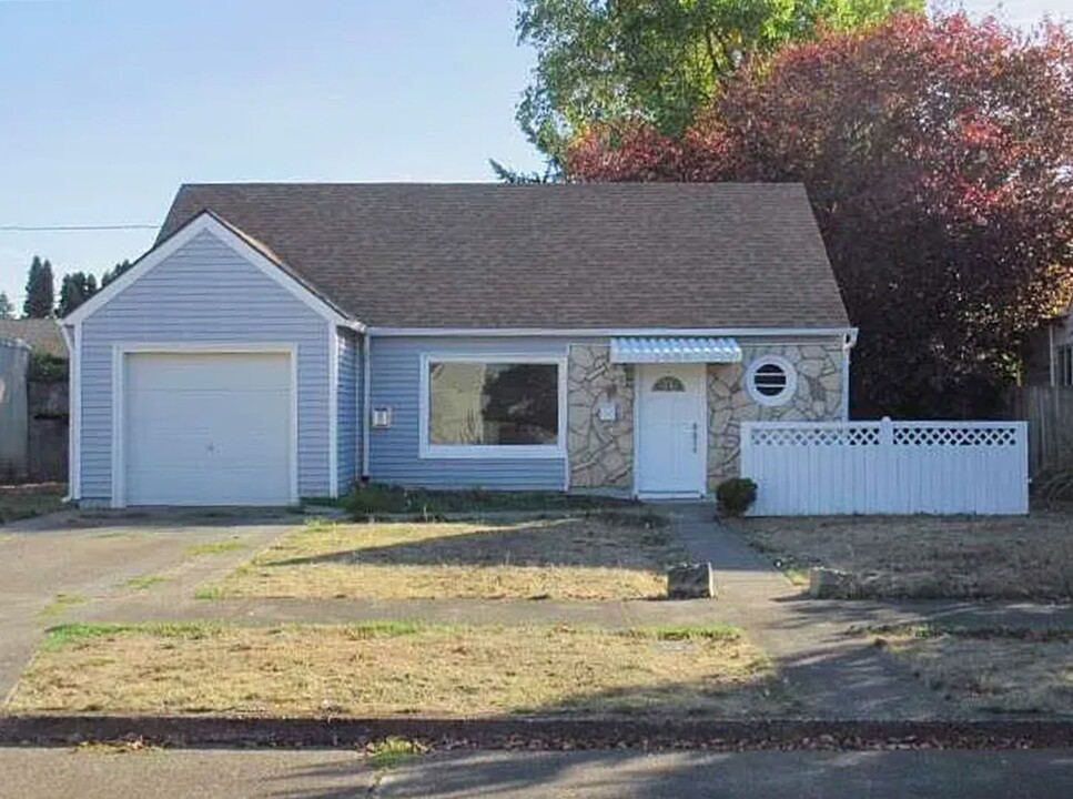 1080 Wilbur St SE in Salem, OR - Building Photo