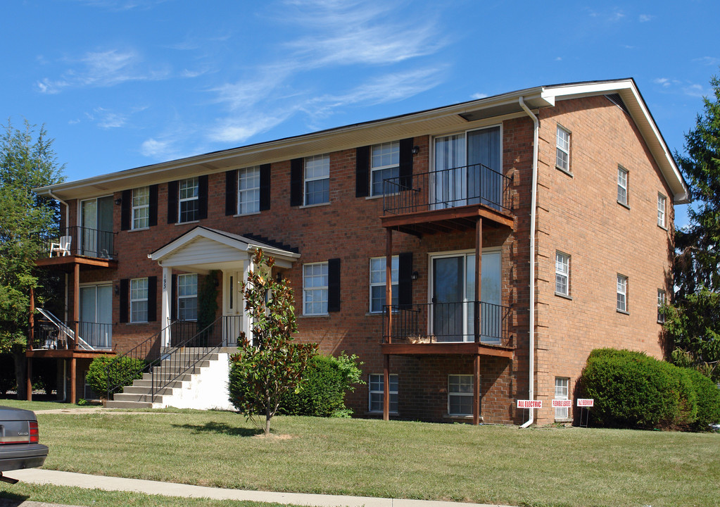 193 Donabrook Ct in Lexington, KY - Foto de edificio