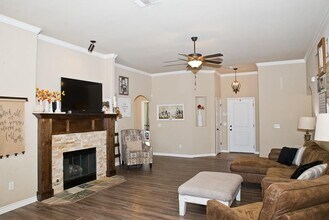 3913 Caraway Ln in Norman, OK - Building Photo - Building Photo