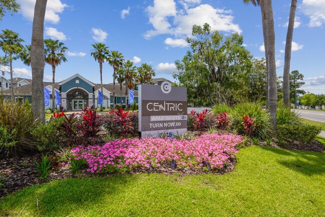 Centric on 34th in Gainesville, FL - Foto de edificio - Building Photo