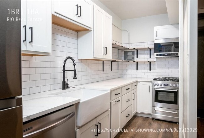 property at 1424 N Pennsylvania St