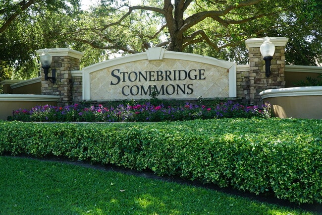 2576 San Tecla St, Unit 106 in Orlando, FL - Foto de edificio - Building Photo