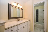 2110 Whiteback Dr photo'