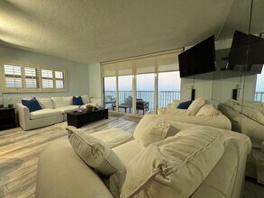 400 N Surf Rd in Hollywood, FL - Building Photo - Building Photo