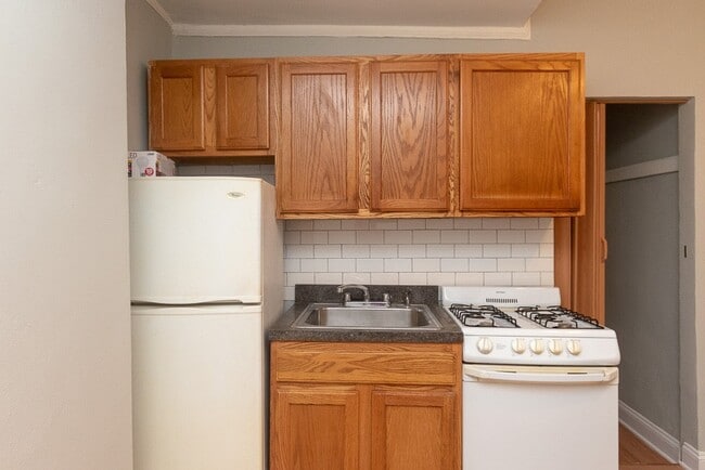 3835 N Fremont St, Unit A04C in Chicago, IL - Building Photo - Building Photo