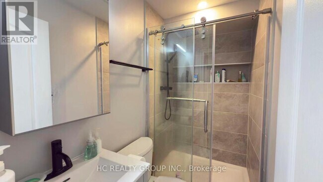 87 Estrella Cres in Richmond Hill, ON - Building Photo - Building Photo