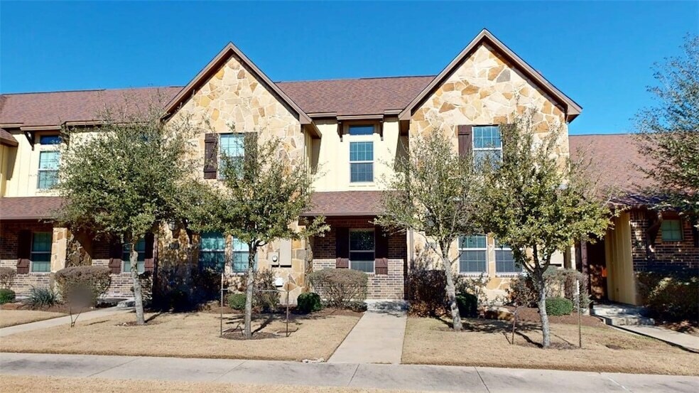 3009 Towers Pkwy in College Station, TX - Building Photo