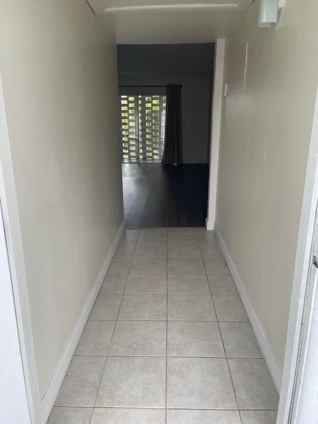 1500 Crescent Cir in Lake Park, FL - Building Photo - Building Photo