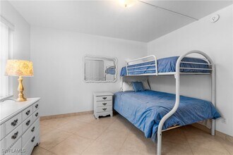 4280 Belair Ln in Naples, FL - Building Photo - Building Photo