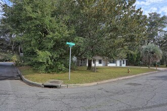 6 Ranchland Dr in Savannah, GA - Building Photo - Building Photo