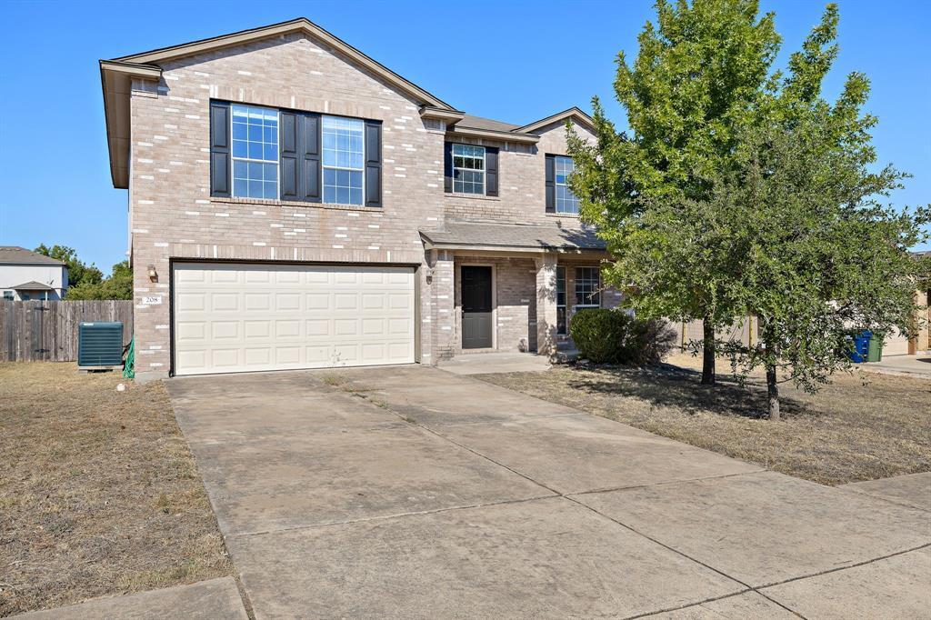 208 Creston St in Hutto, TX - Building Photo