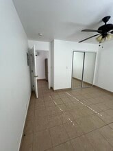 9807 San Antonio Ave in South Gate, CA - Building Photo - Building Photo