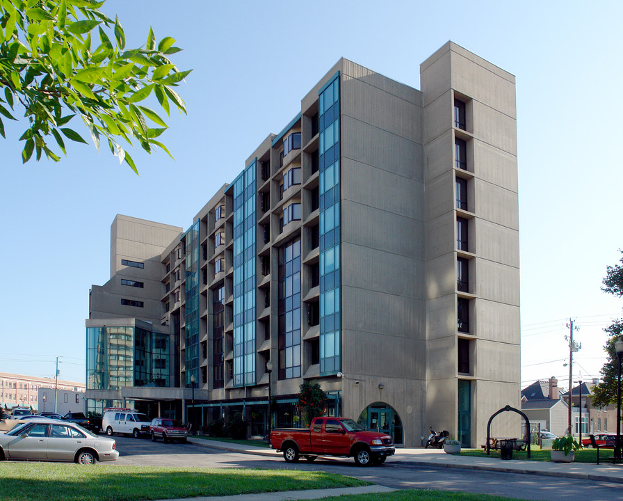 John J. Barton Annex in Indianapolis, IN - Building Photo