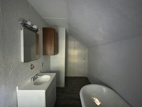 209 Staunton St in Piqua, OH - Building Photo - Building Photo