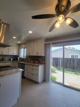 35411 Orleans Dr in Newark, CA - Building Photo - Building Photo