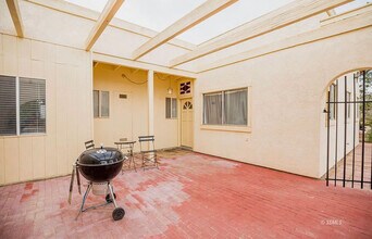 1617 S Forest Knoll St in Ridgecrest, CA - Building Photo - Building Photo