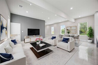 2505 Anita St in Houston, TX - Building Photo - Building Photo