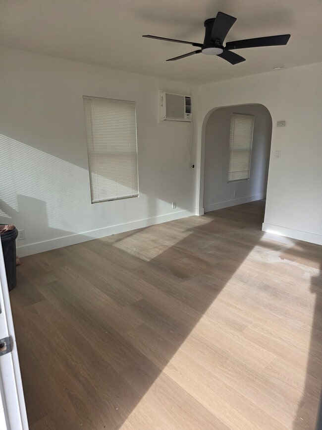 property at 1305 G St