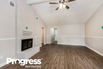 4931 Fitzwater Dr in Spring, TX - Building Photo - Building Photo