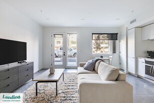 556 E 2100 S in Salt Lake City, UT - Building Photo