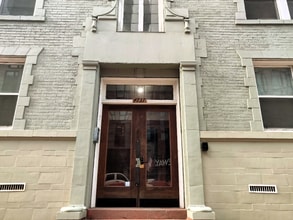 4737 Brooklyn Ave NE in Seattle, WA - Building Photo - Building Photo