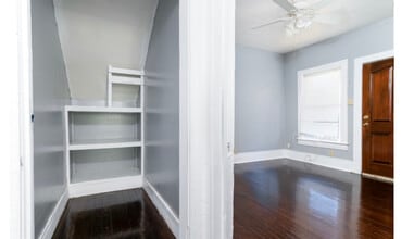 208 E Arsenal, Unit 1 in San Antonio, TX - Building Photo - Building Photo
