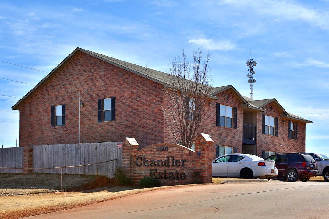 Chandler Estates Apartments in Chandler, OK - Building Photo