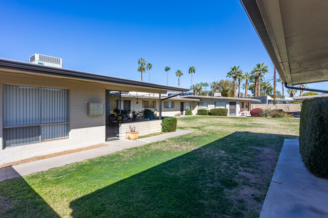 3634 E Montecito Ave in Phoenix, AZ - Building Photo - Building Photo