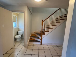 21 High St in Newton, MA - Building Photo - Building Photo