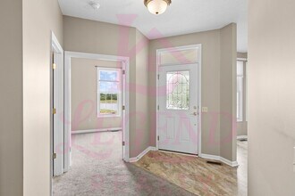 2201 Hawks Landing Dr in Lake St. Louis, MO - Building Photo - Building Photo