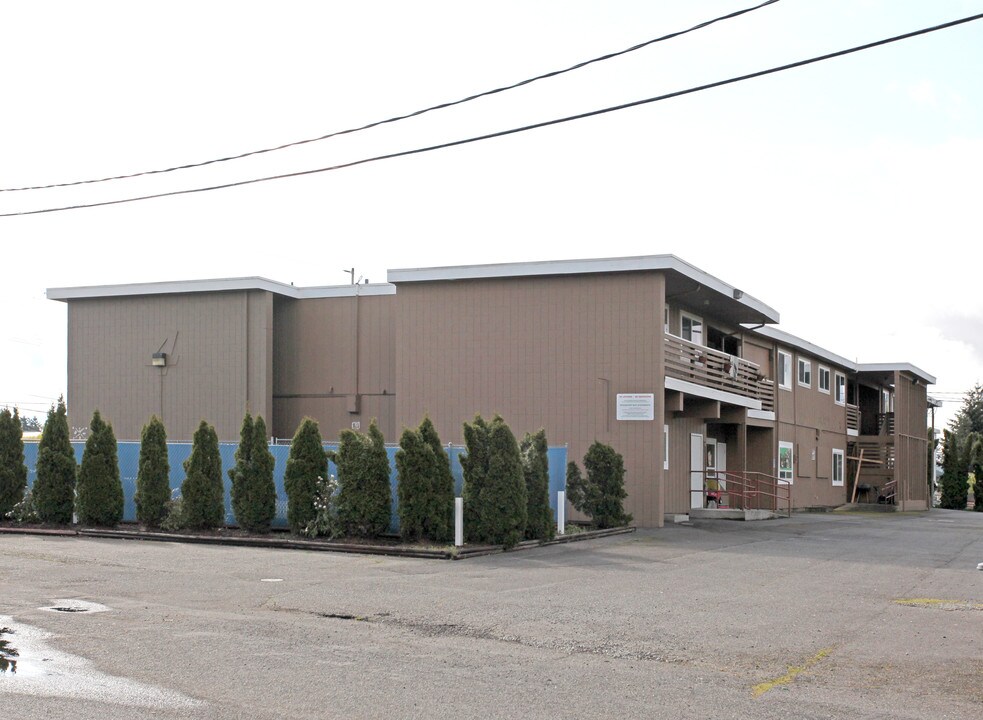 LAK-10506 in Lakewood, WA - Building Photo