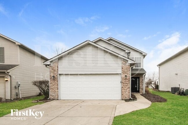property at 2819 Cahokia Ct