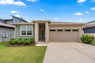 10805 Fulton Ave in Austin, TX - Building Photo - Building Photo