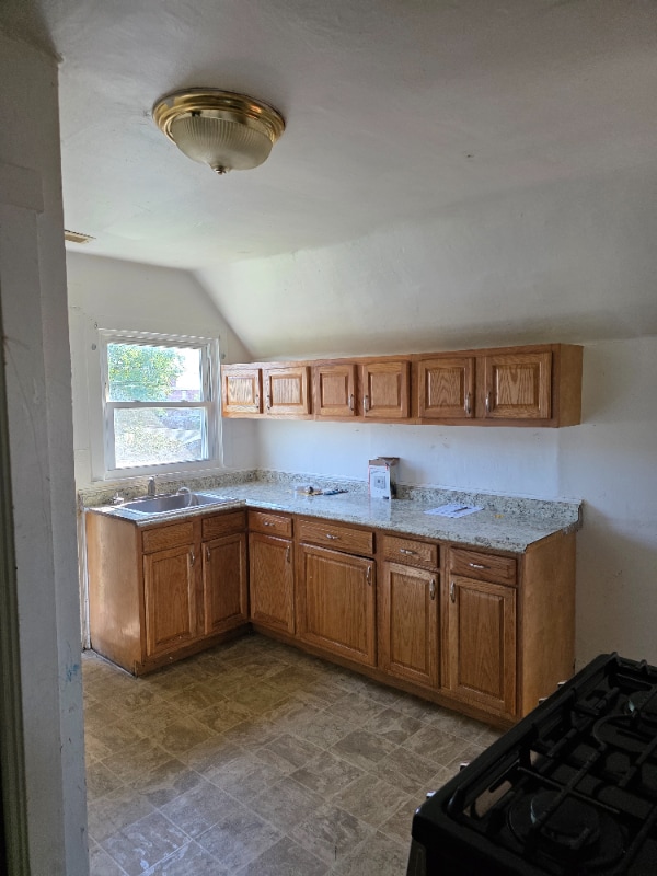 property at 306 1/2 Dakota Ave
