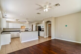 14219 Holly Hammock Ln in Brooksville, FL - Building Photo - Building Photo