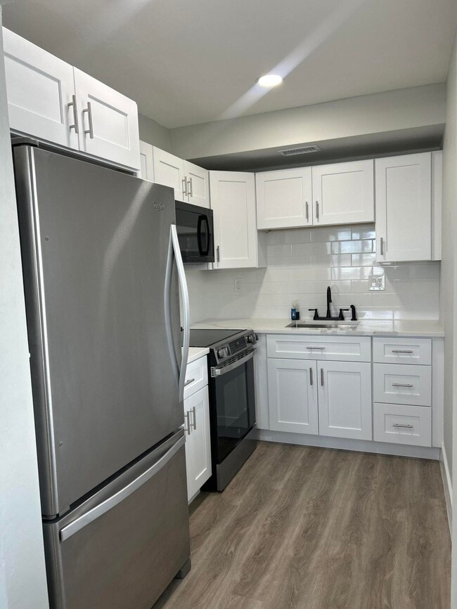 property at 1980 Sunset Ave