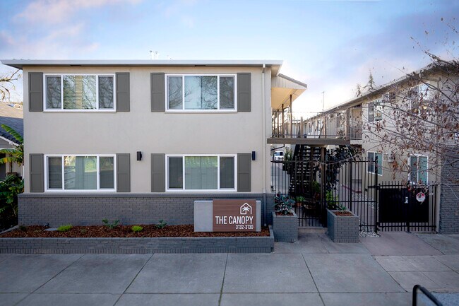 The Canopy in Sacramento, CA - Building Photo - Building Photo