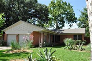 704 Ridgedale Dr