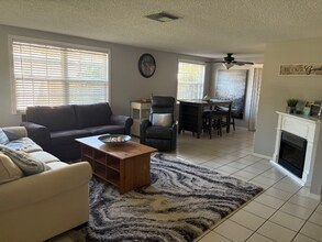 4425 Ferris Ln in Sarasota, FL - Building Photo - Building Photo
