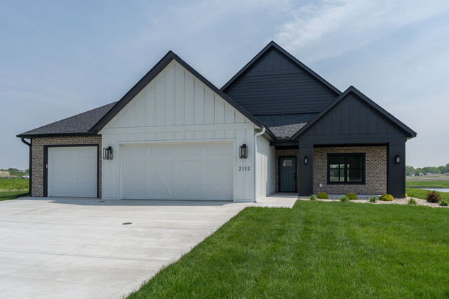 property at 2112 Deerwood Dr