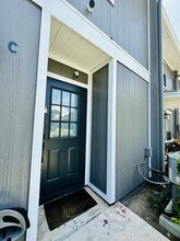 850 Hill Dr in West Palm Beach, FL - Building Photo - Building Photo