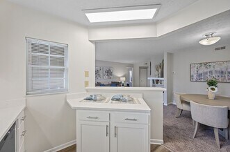 Enclave in Beavercreek, OH - Building Photo - Building Photo