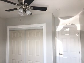 11818 Main St in Los Angeles, CA - Building Photo - Building Photo