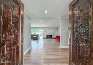 23225 Cass Ave in Los Angeles, CA - Building Photo - Building Photo