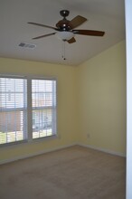 1371 Thornborough Dr in Alpharetta, GA - Foto de edificio - Building Photo