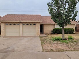 1743 56th St in Odessa, TX - Building Photo