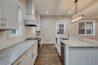 5519 Kendall Dr in Nashville, TN - Building Photo - Building Photo