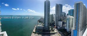 1155 Brickell Bay Dr, Unit 2809 in Miami, FL - Foto de edificio